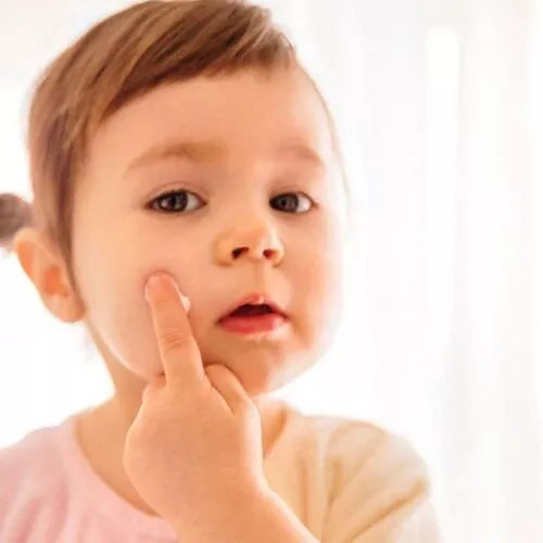 Crème hydratante visage & corps, pour toute la famille, dès la naissance