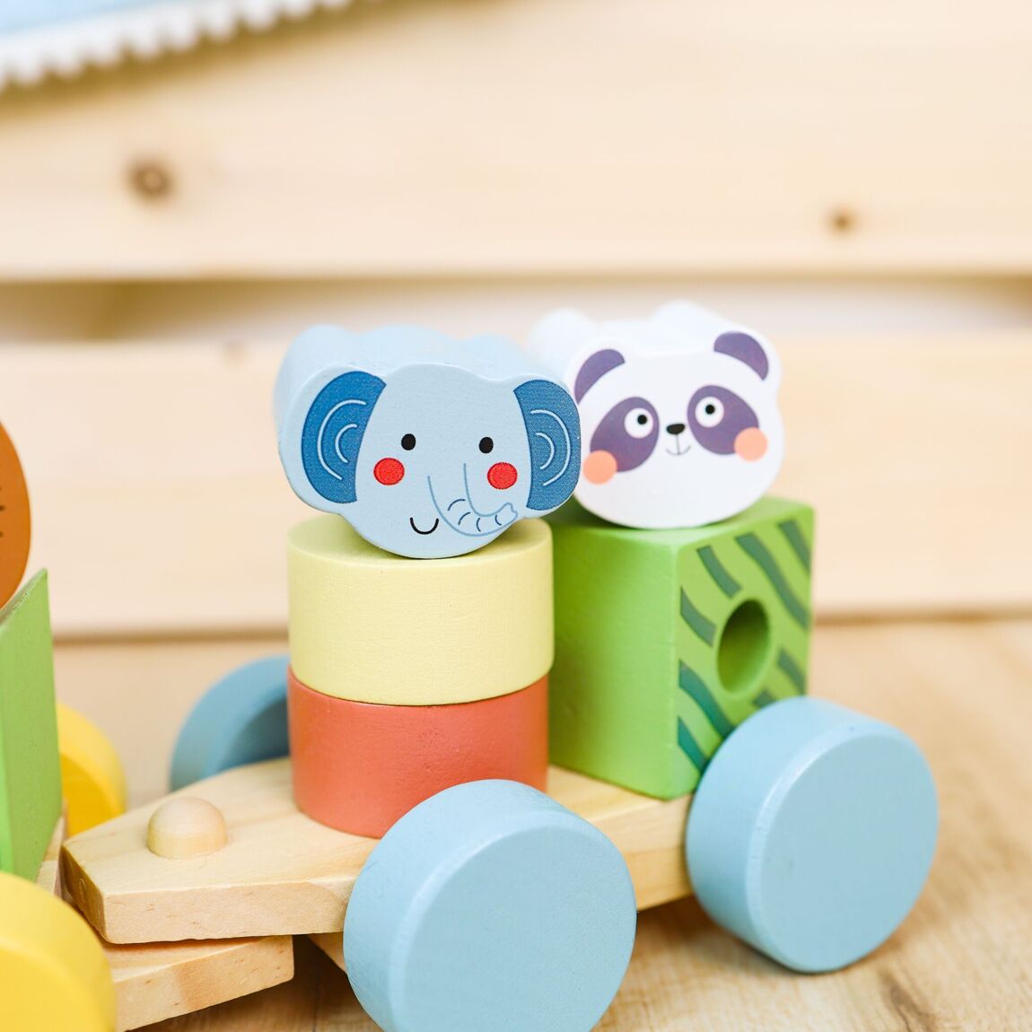 Train en bois Animaux