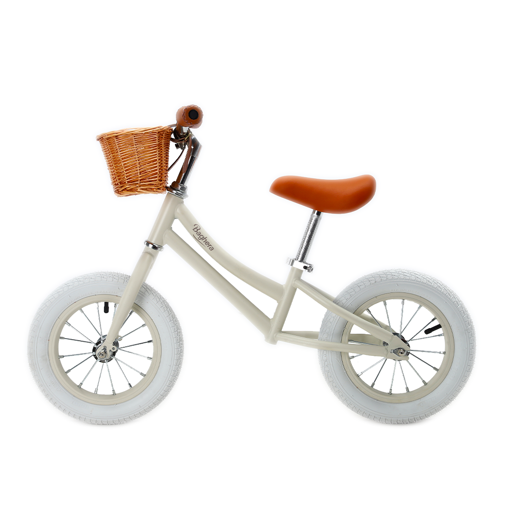 Draisienne Vintage Beige et son Casque
