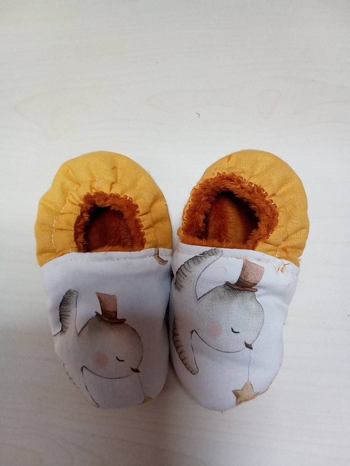 Paire de Chaussons bébé 0-6 mois cirque