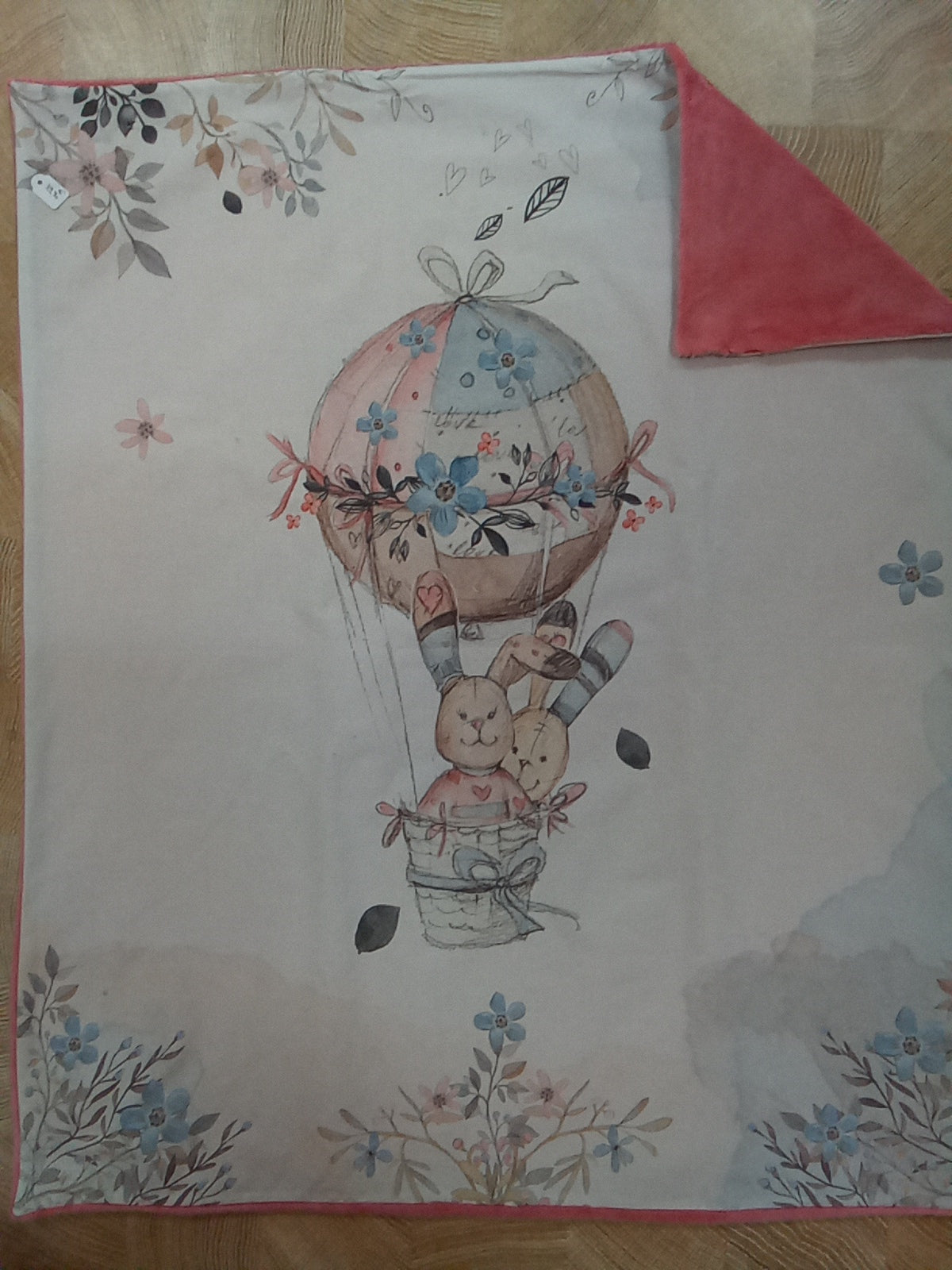 Couverture Cosy panneau lapin montgolfière