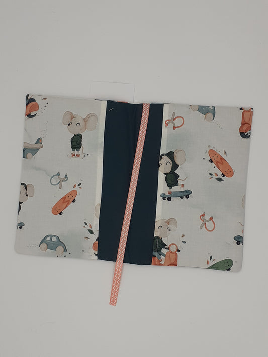Protège carnet de santé souris scooter