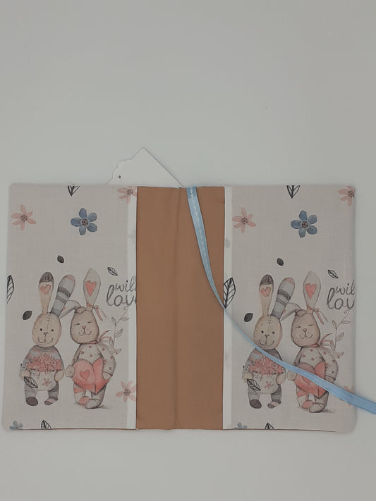 Protège carnet de santé lapin love
