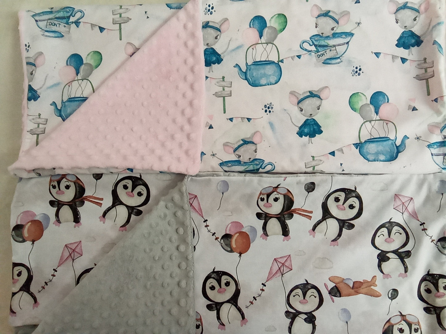Couverture 70*90 souris rose