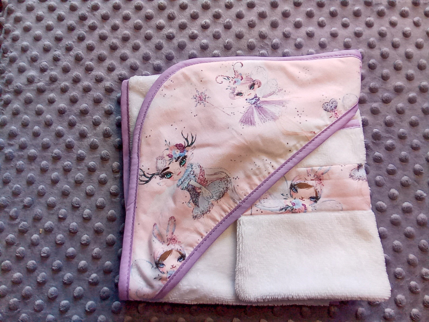 Cape de bain avec son gant fée