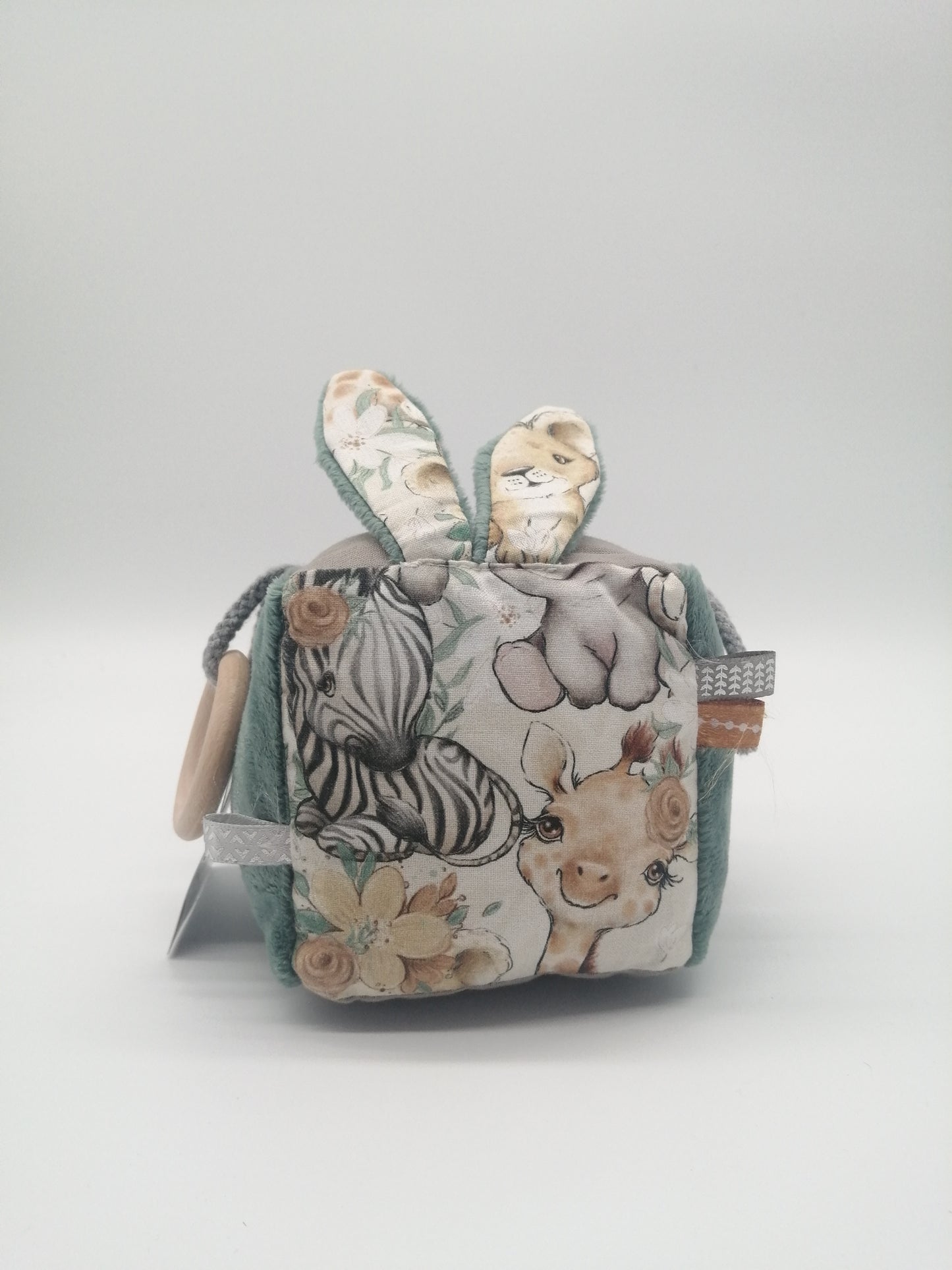 Cube animaux afrique fille