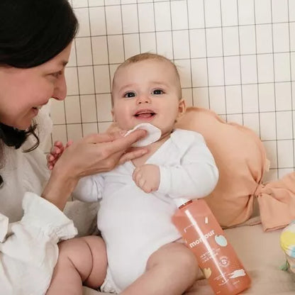 Eau nettoyante visage et corps, pour toute la famille, dès la naissance