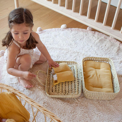 Valise poupée en feuilles de palmier BOBBLE